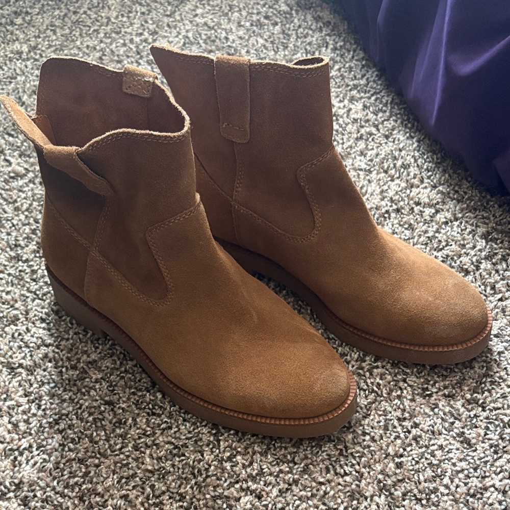 Lucky Brand Brown Suede Boots